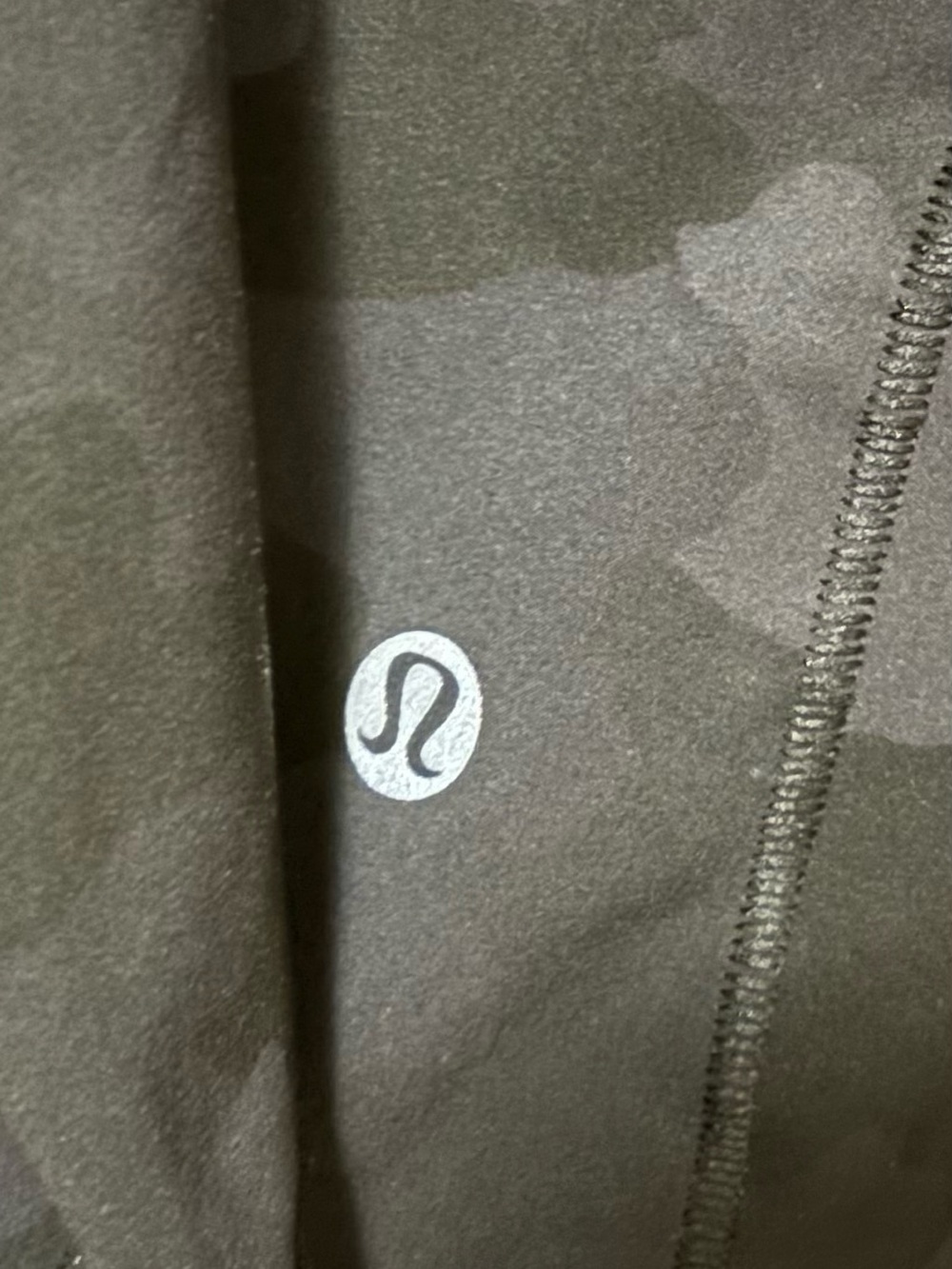 Lululemon Mist Over Windbreaker - Picture 2 of 4